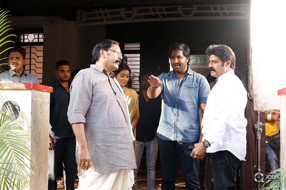 Gayatri-Movie-Working-Stills